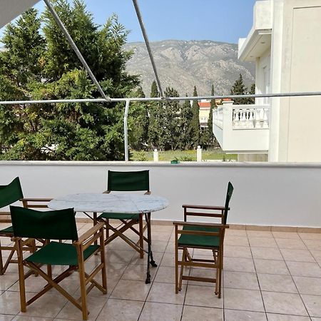 Villa Casa Di Mare Loutráki Esterno foto